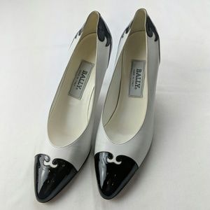 BALLY Black patent/White leather pump